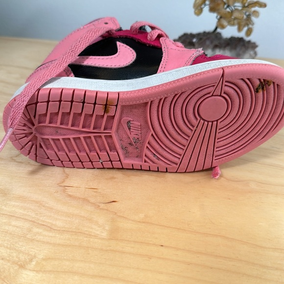 Children’s Nike Sneakers - Picture 8 of 13